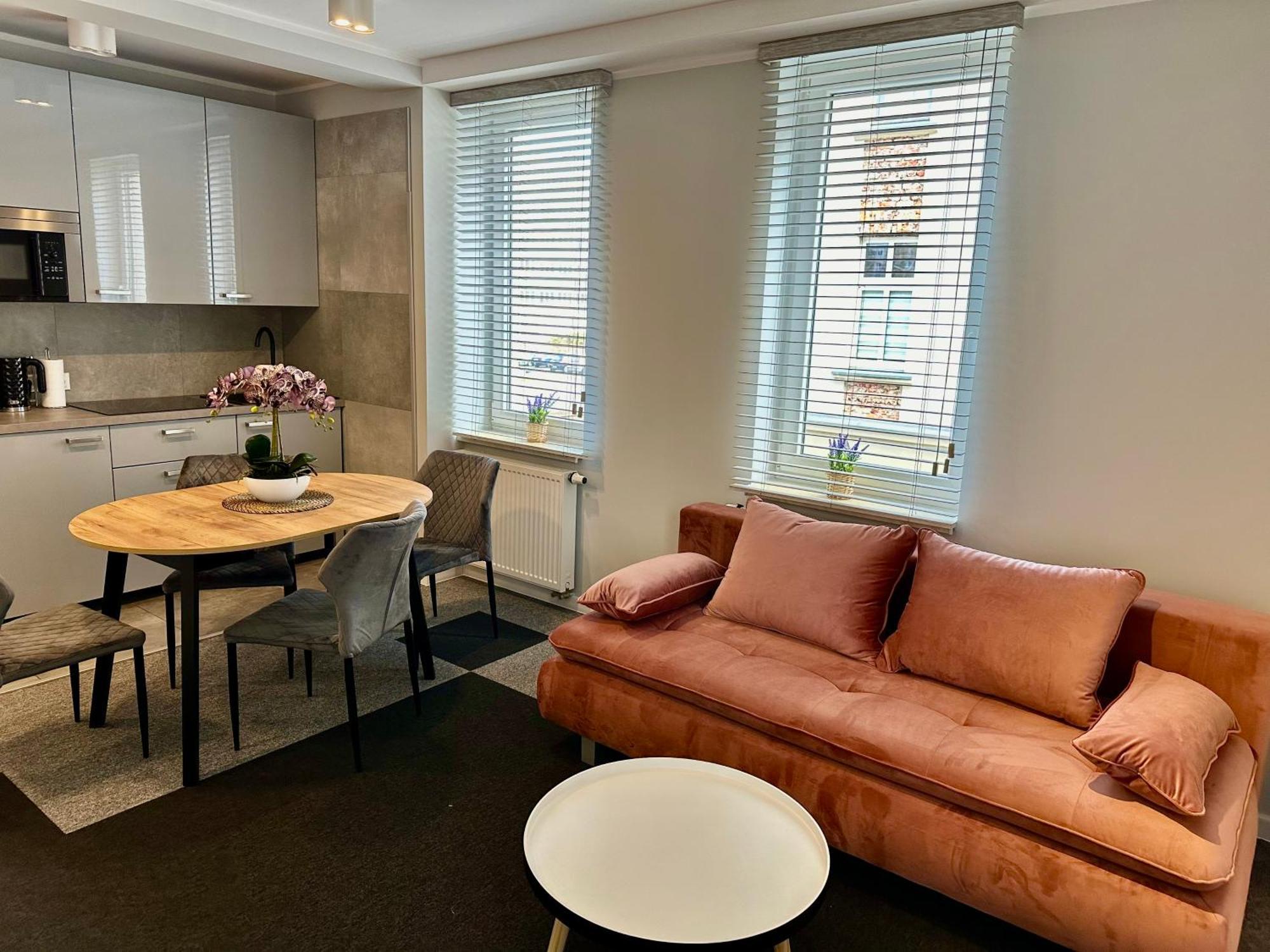 Apartamenty 1 Maja 94 Katowice Exteriör bild