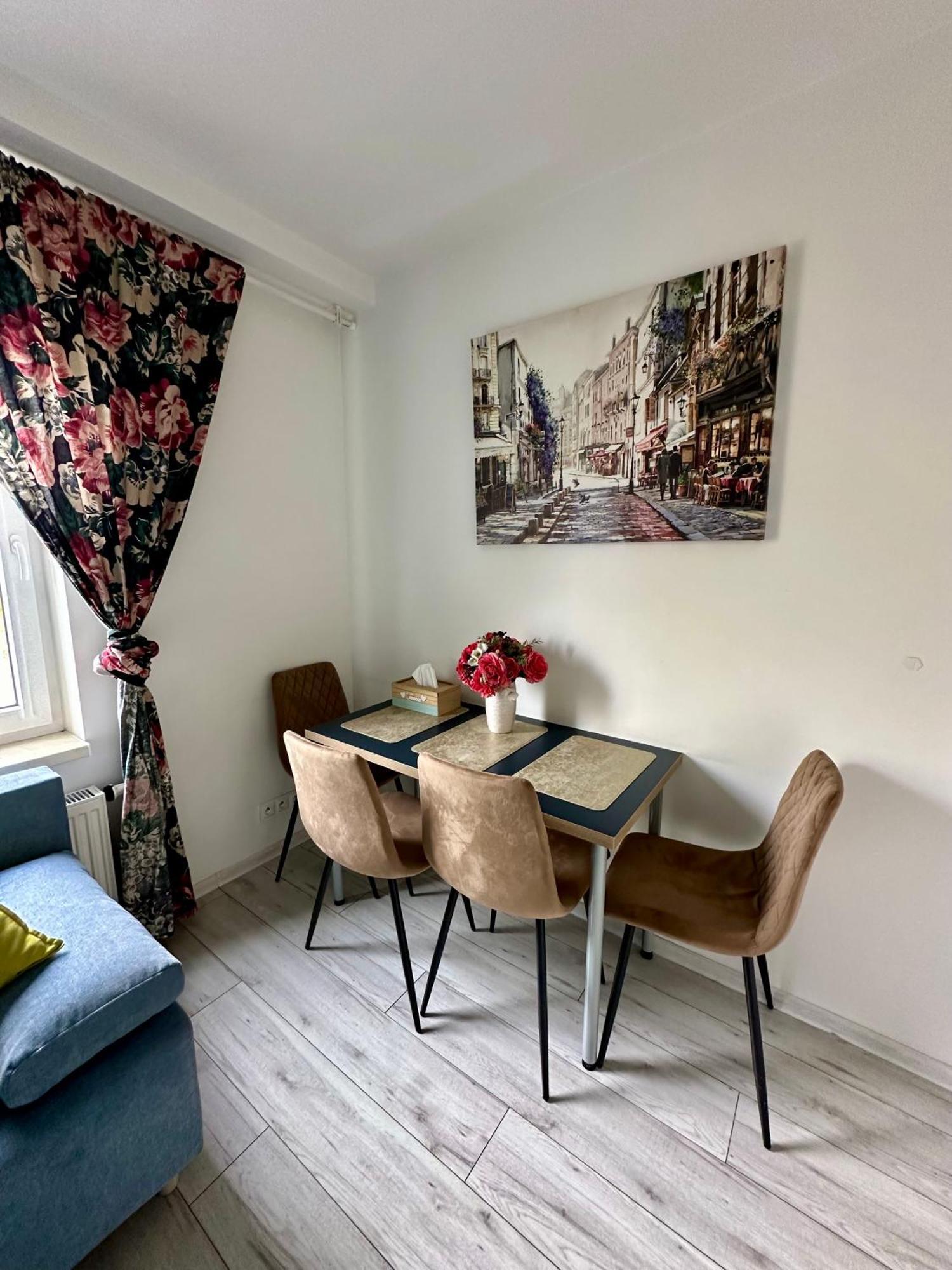 Apartamenty 1 Maja 94 Katowice Exteriör bild