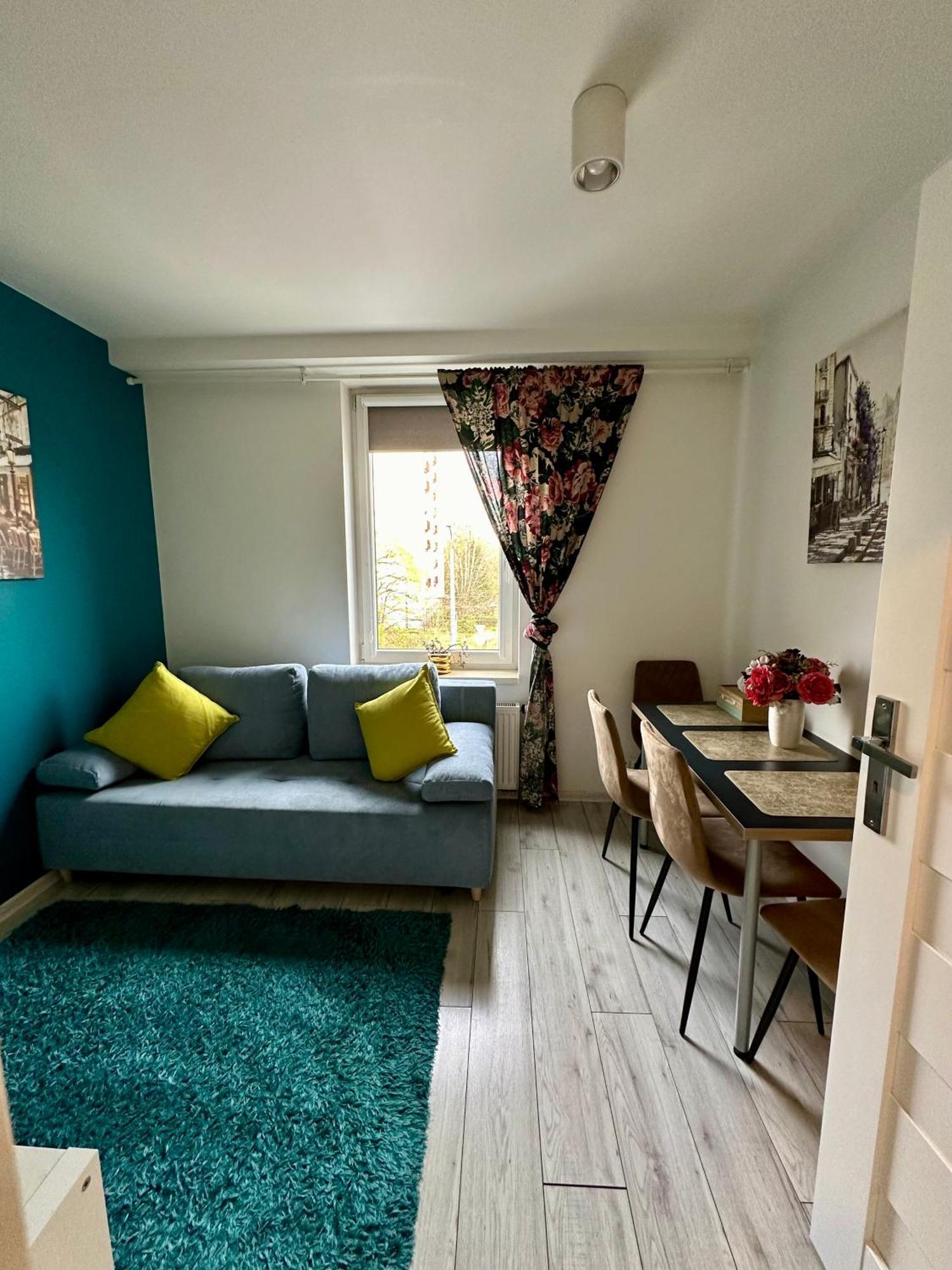 Apartamenty 1 Maja 94 Katowice Exteriör bild