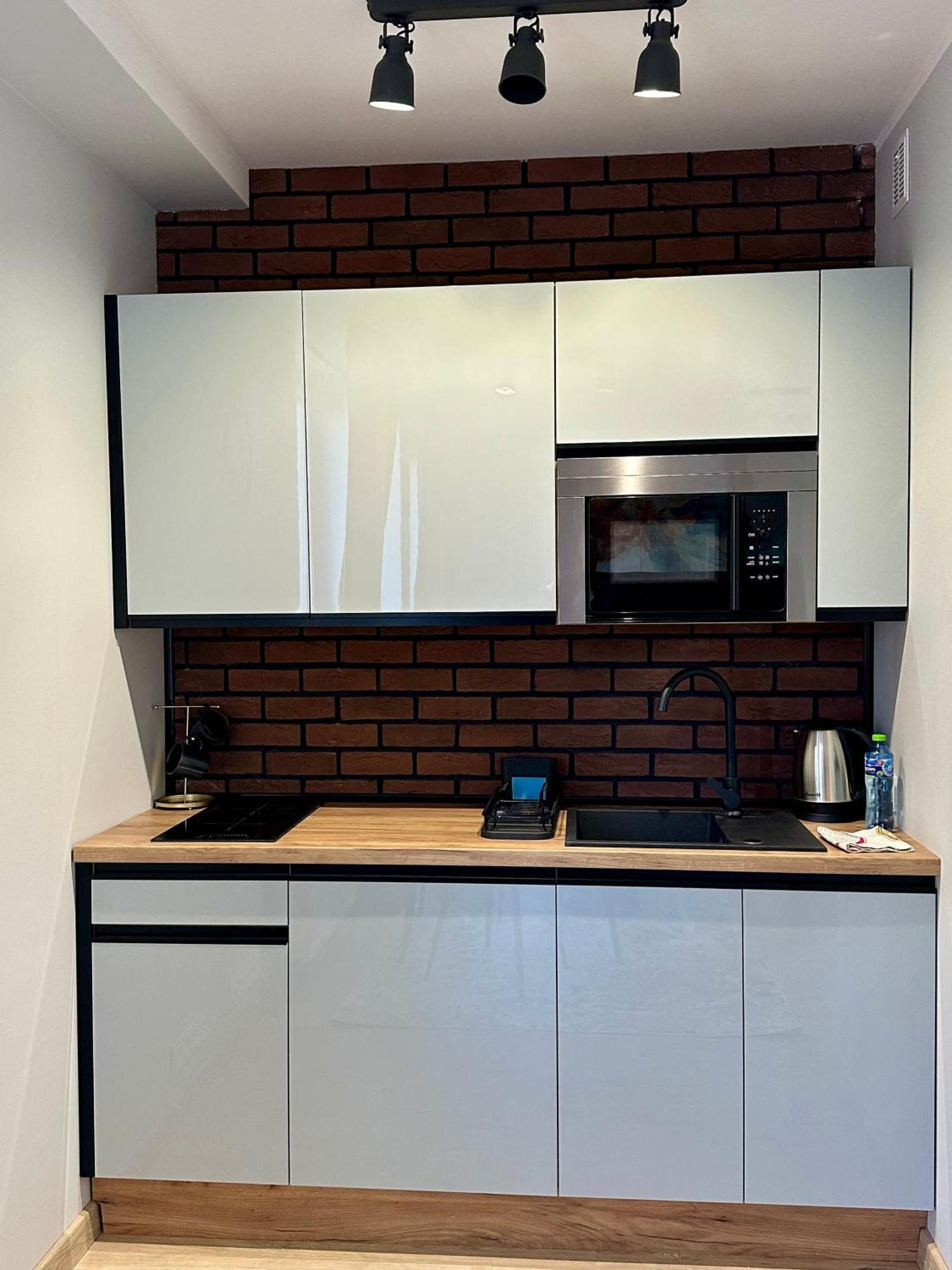 Apartamenty 1 Maja 94 Katowice Exteriör bild